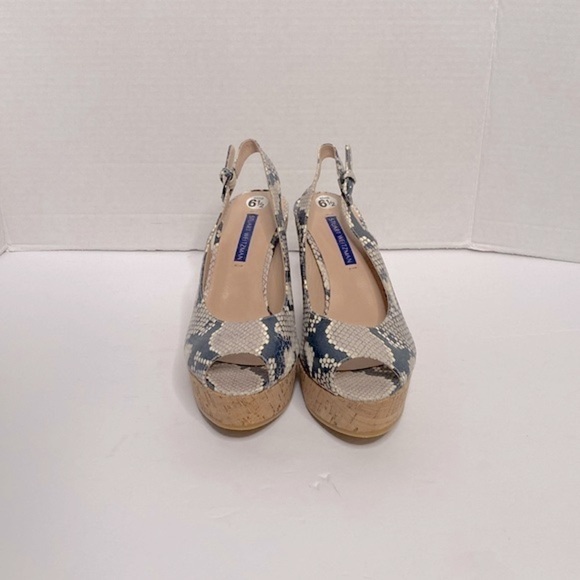 STUART WEITZMAN JEAN SNAKE EMBOSSED LEATHER SLINGBACK WEDGE SANDAL SIZE 6.5 - Picture 3 of 8
